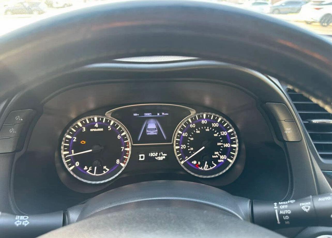 2015 INFINITI QX80 AWD - Image 3