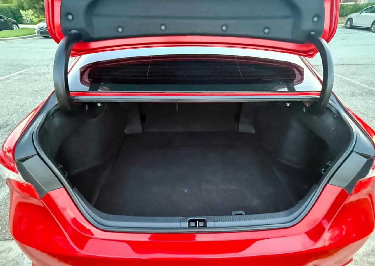 2019 Toyota Camry SE Sedan 4D | Reliable Sedan | West Alabama Wholesale - Image 2