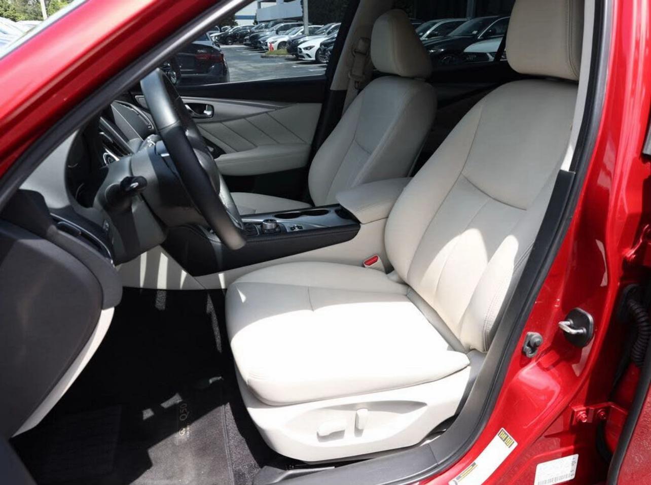 2021 INFINITI Q50 3.0t Luxe RWD - Image 5