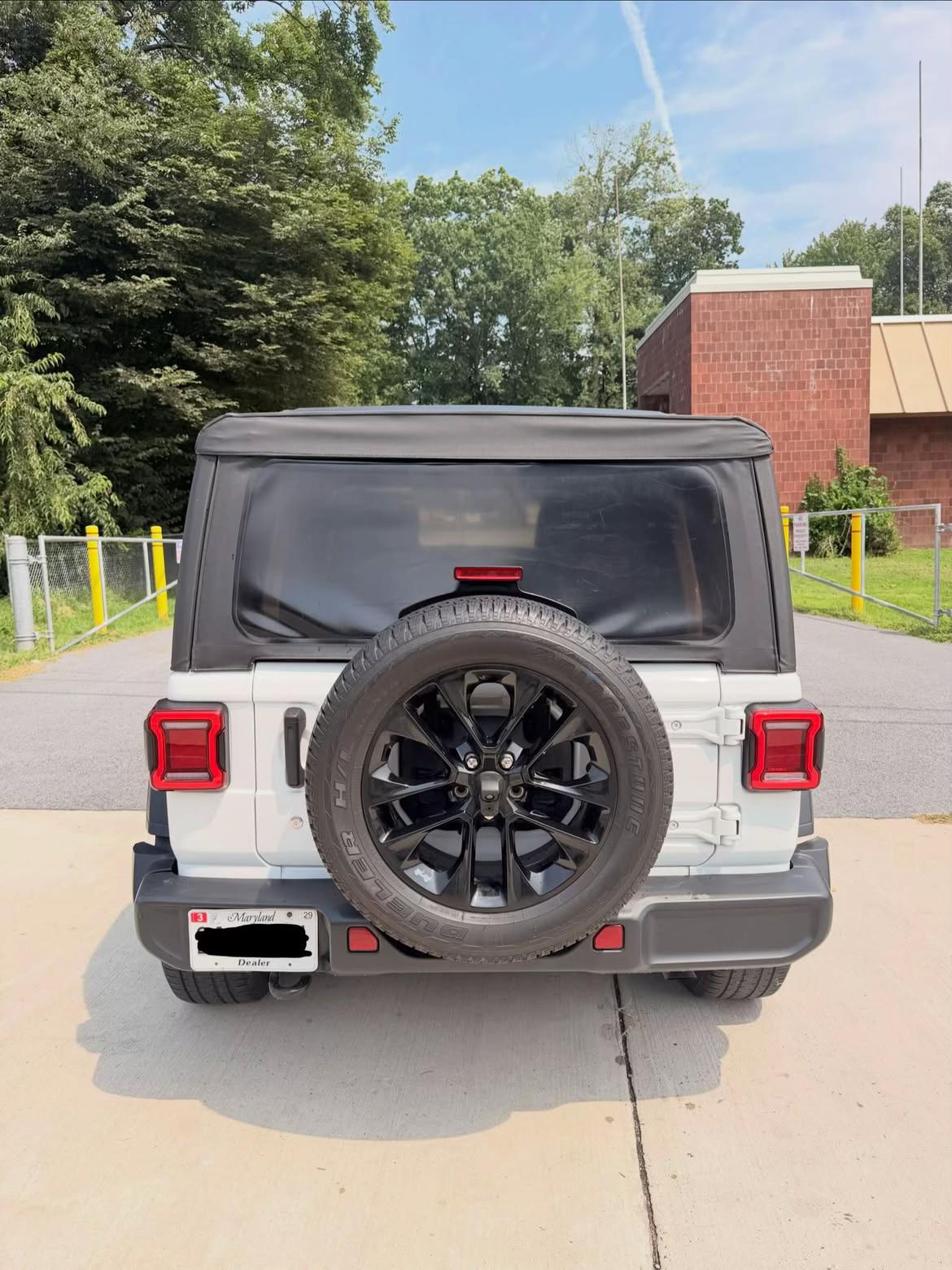 2020 Jeep Wrangler 80th Anniversary | Excellent Special Edition SUV - Image 9