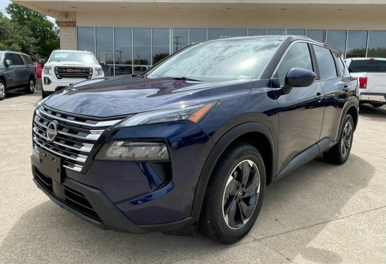 2025 Nissan Rogue SV FWD - Image 9