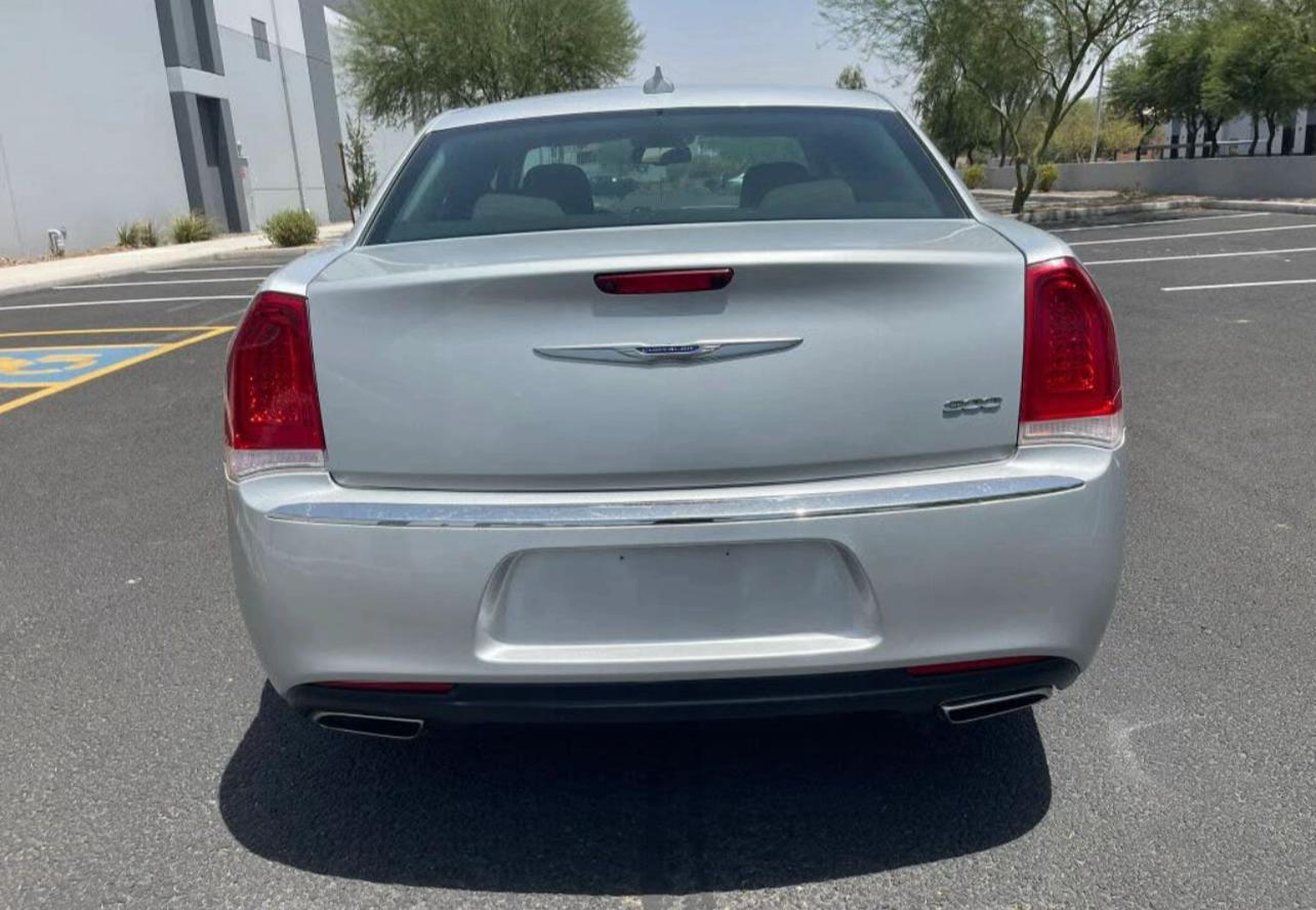 2019 Chrysler 300 Touring RWD | Stylish V6 Sedan | West Alabama Wholesale - Image 5