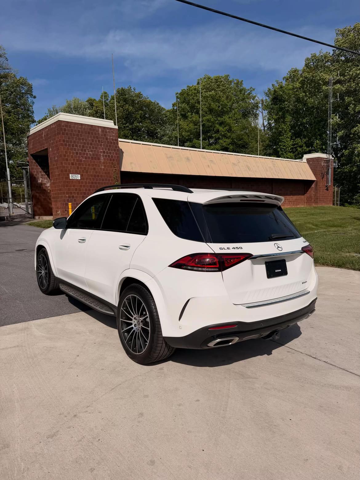 2020 Mercedes-Benz GLE 450 4MATIC | Luxury 3-Row SUV | West Alabama Wholesale - Image 5