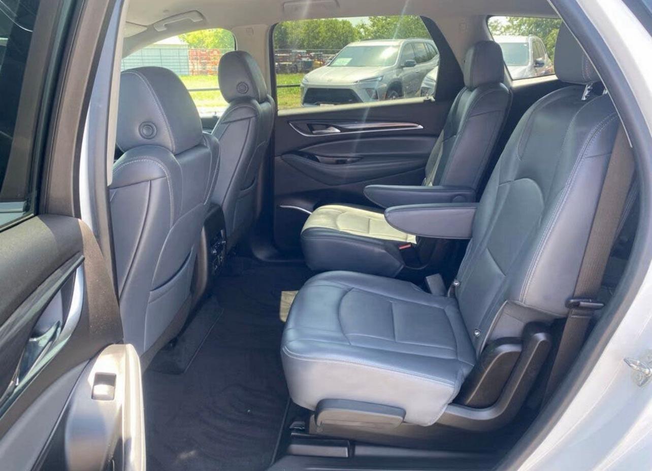 2021 Buick Enclave Essence FWD - Image 3