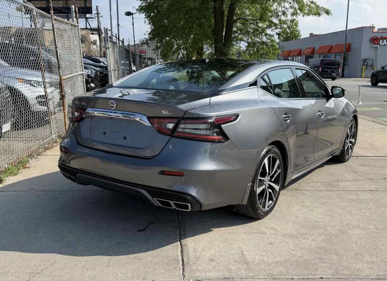 2022 Nissan Maxima SL FWD - Image 9