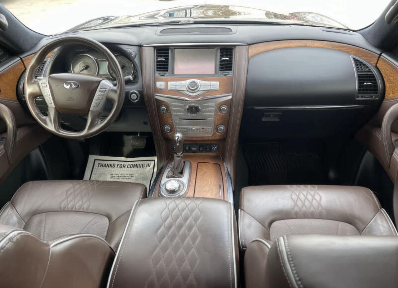 2015 INFINITI QX80 AWD - Image 6