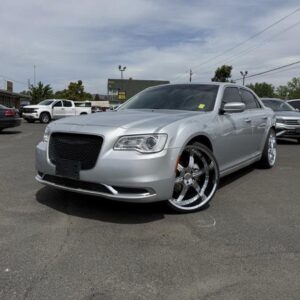 2022 Chrysler 300 Touring RWD