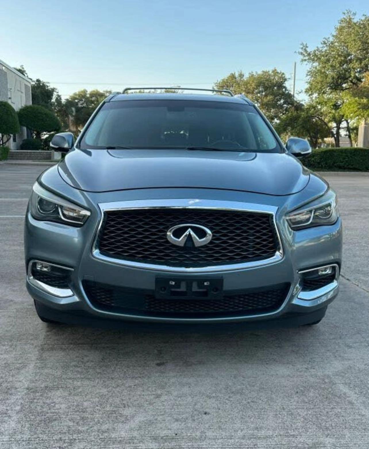2015 INFINITI QX80 AWD - Image 10