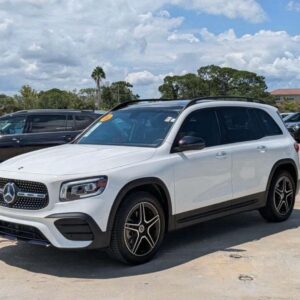 2023 Mercedes-Benz GLB 250