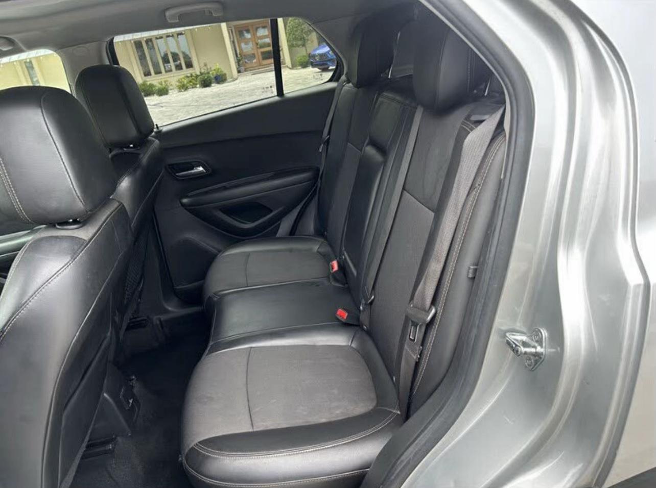 2021 Chevrolet Trax LT FWD | Stylish, Fuel-Efficient & Ready for the Road | West Alabama Wholesale - Image 6