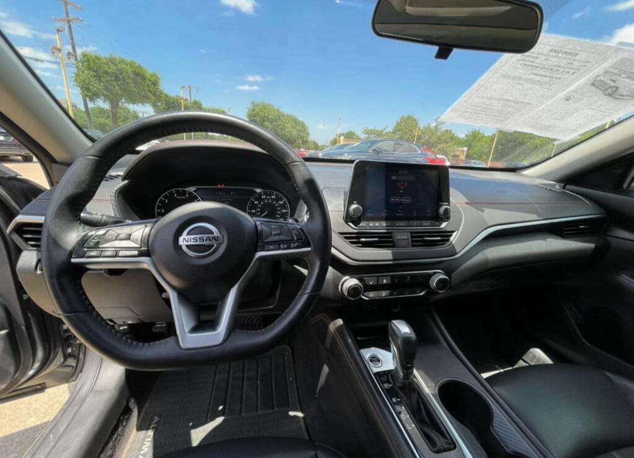 2021 Nissan Altima 2.5 SR FWD - Image 5