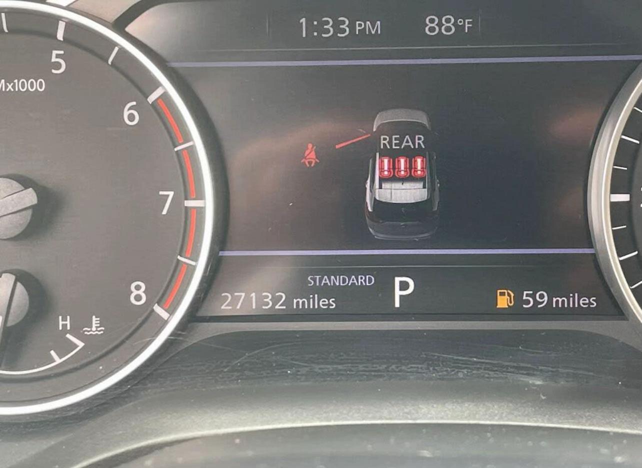 2025 Nissan Rogue SV FWD - Image 3