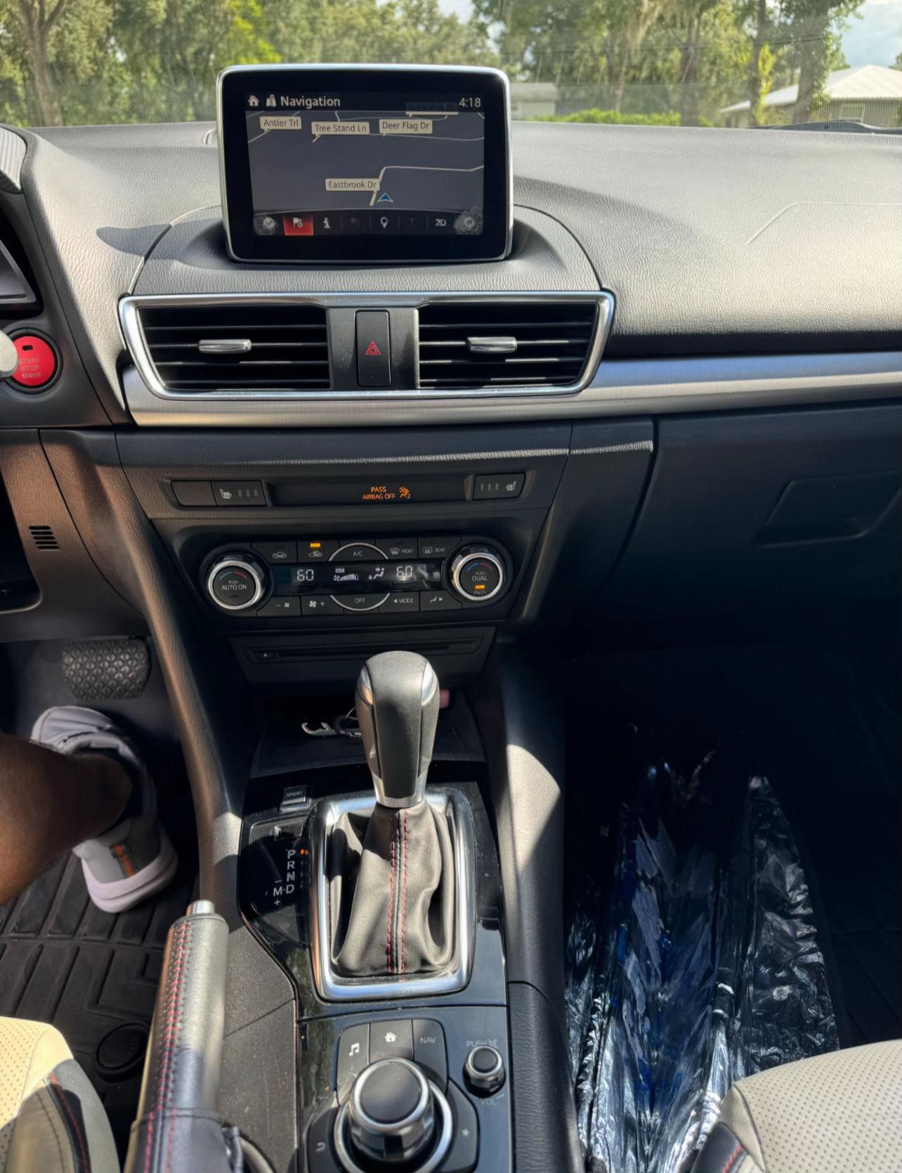 2016 MAZDA3 S GRAND TOURING HATCHBACK - Image 6