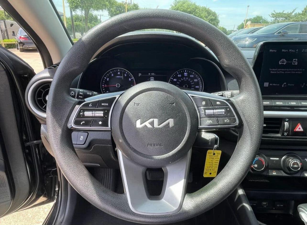 2023 Kia Forte LX FWD - Image 5