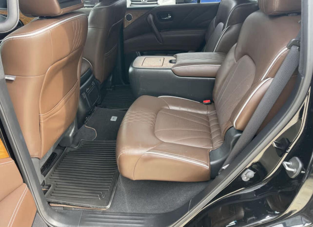 2015 INFINITI QX80 AWD - Image 5