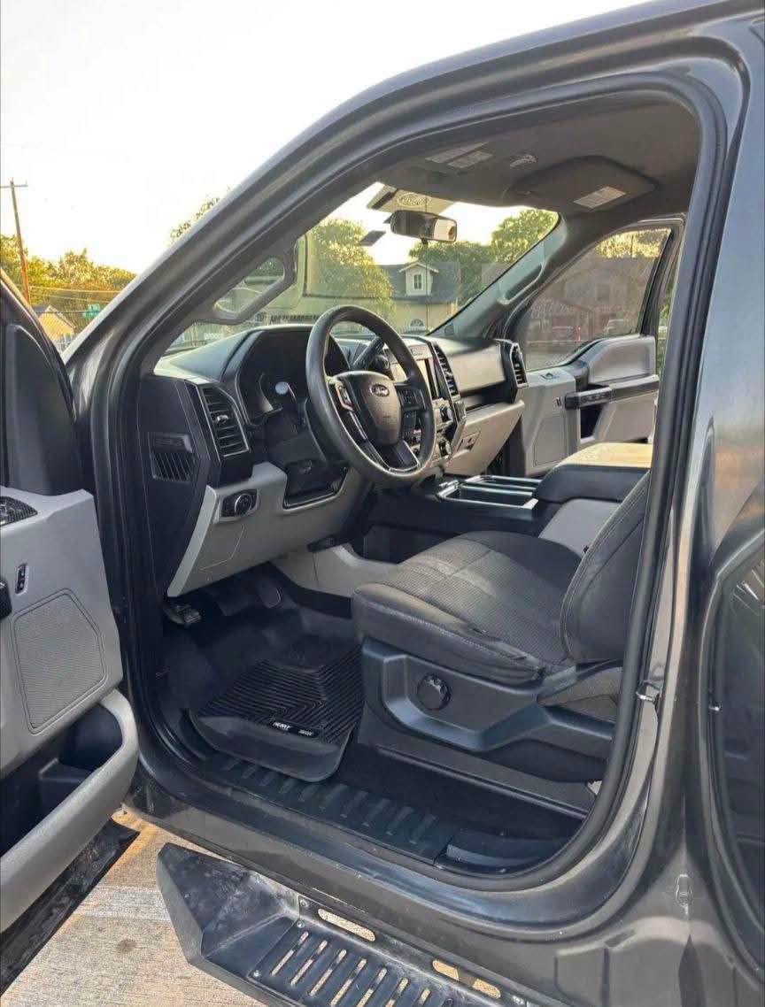 2016 Ford F-150 XL | Low Miles, V8 Power & Tow Ready | West Alabama Wholesale - Image 9