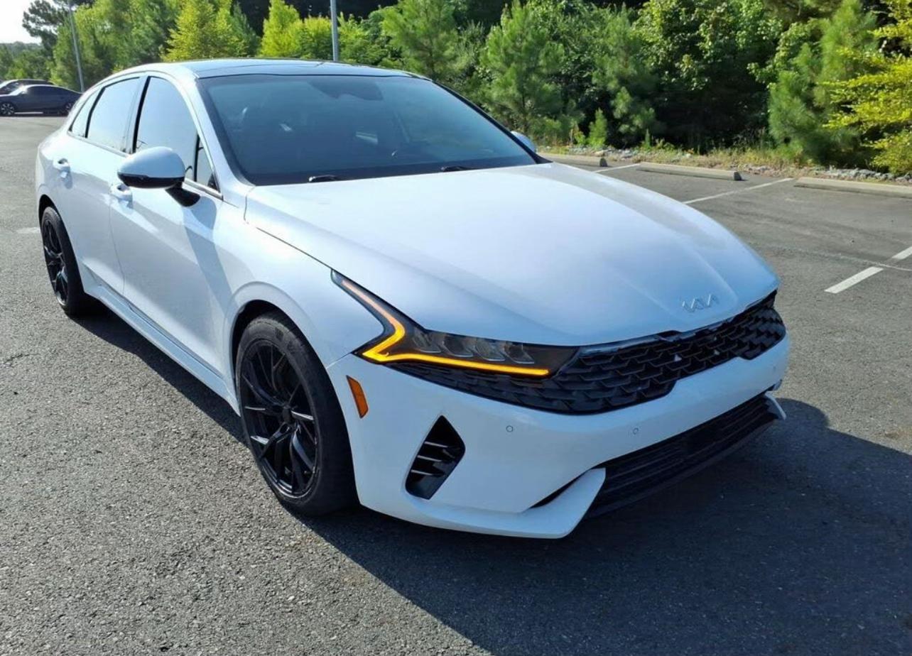 2022 Kia K5 EX FWD - Image 12