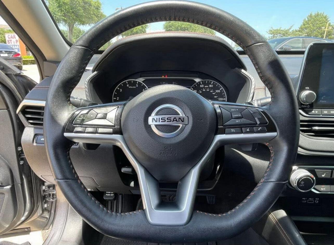 2021 Nissan Altima 2.5 SR FWD - Image 6