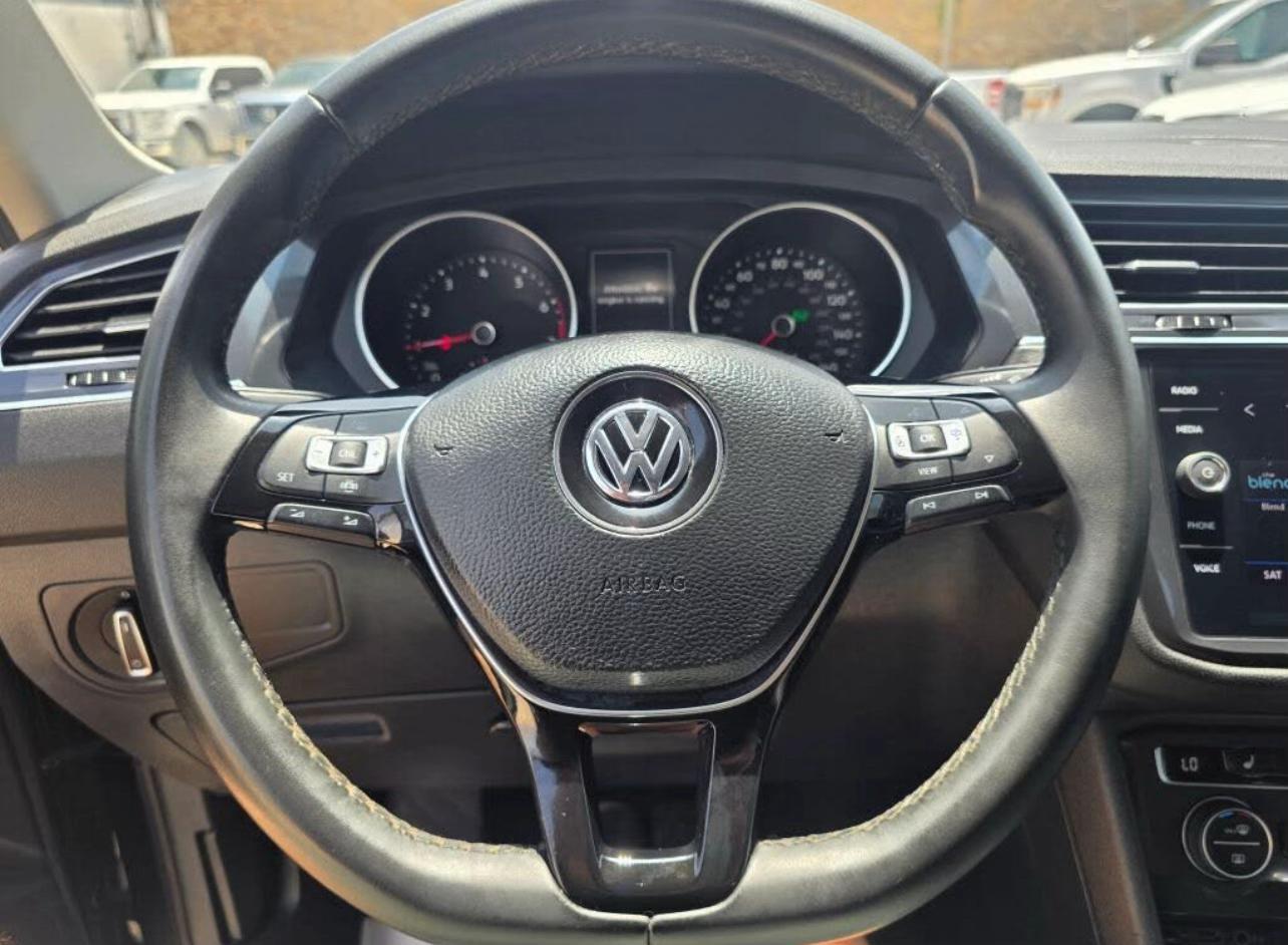2020 VOLKSWAGEN TIGUAN SE FWD - Image 4