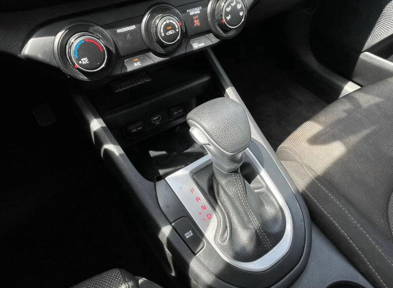 2023 Kia Forte LX FWD - Image 7