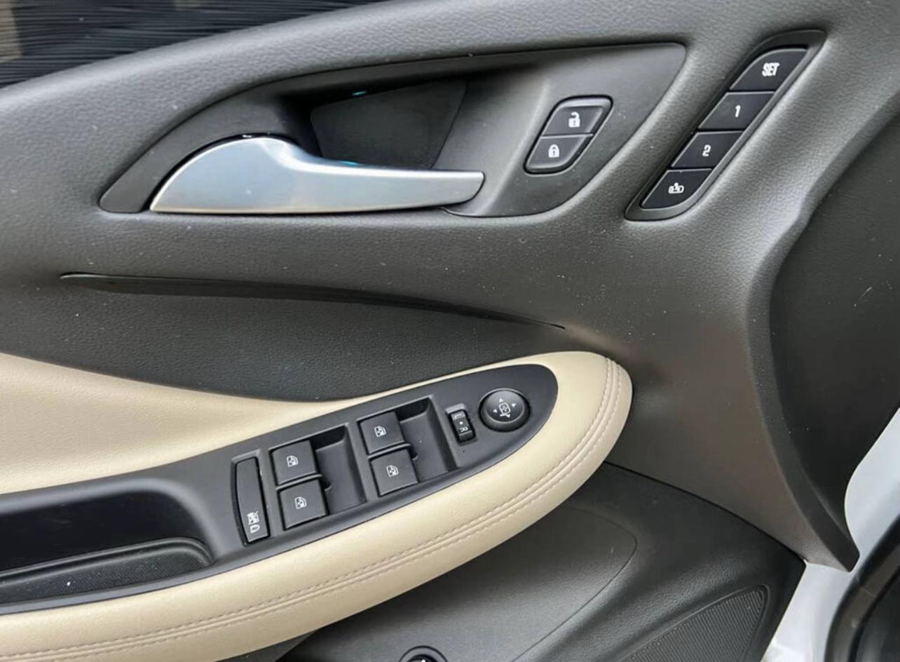 2017 Buick Envision Essence FWD for Sale | Premium SUV with Sunroof & Leather | West Alabama Wholesale - Image 6