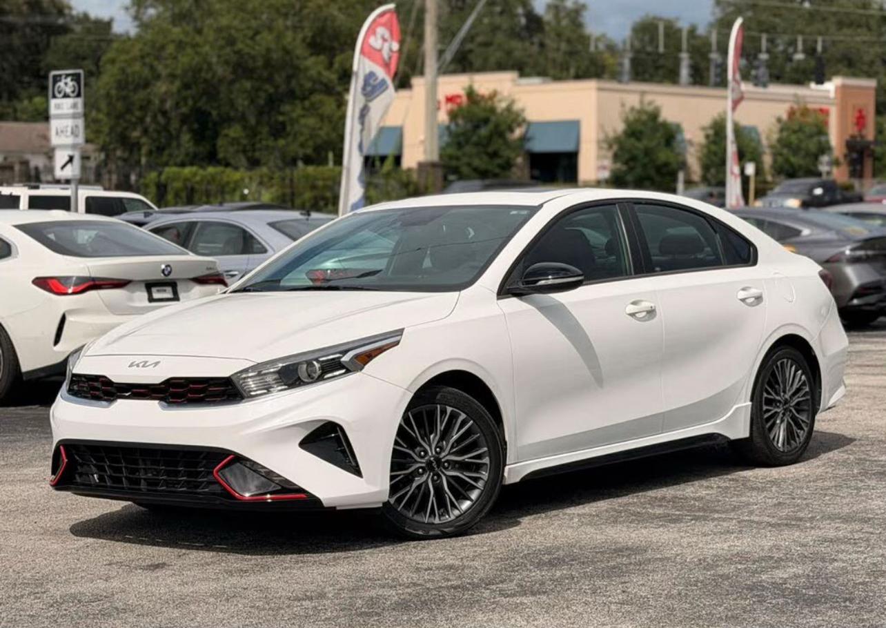 2023 Kia Forte GT-Line FWD - Image 13