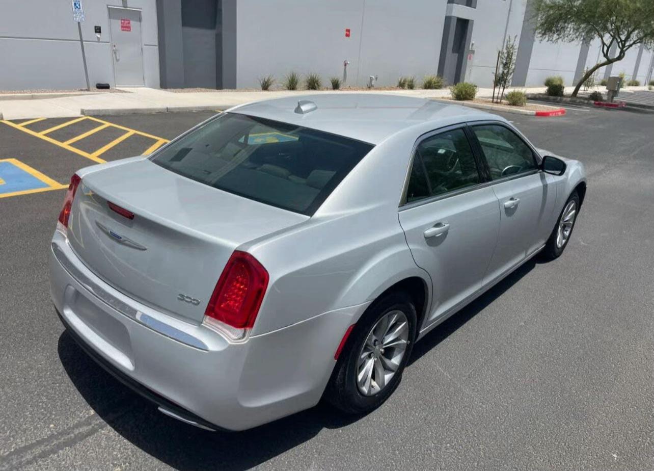 2019 Chrysler 300 Touring RWD | Stylish V6 Sedan | West Alabama Wholesale - Image 8