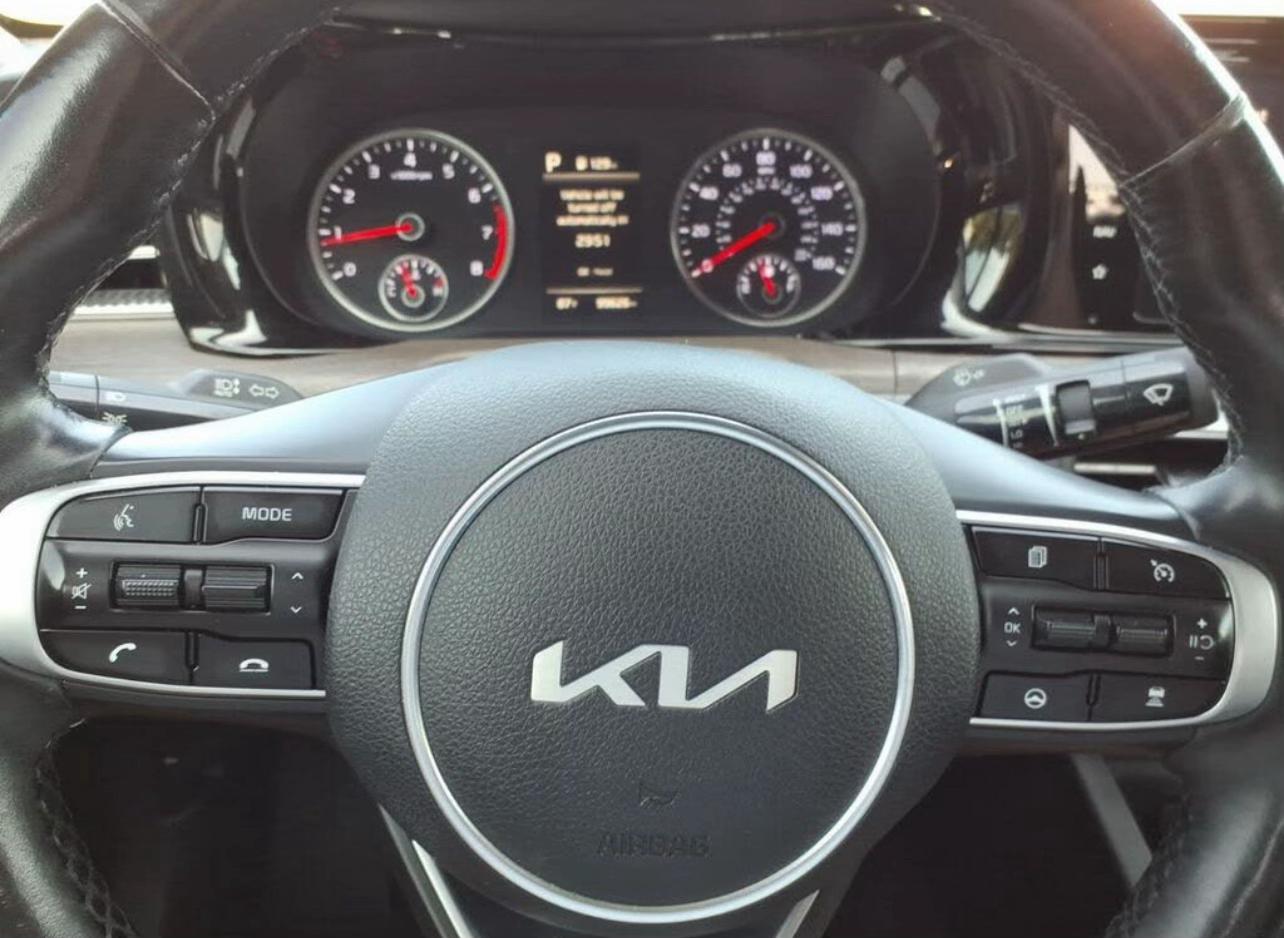 2022 Kia K5 EX FWD - Image 6