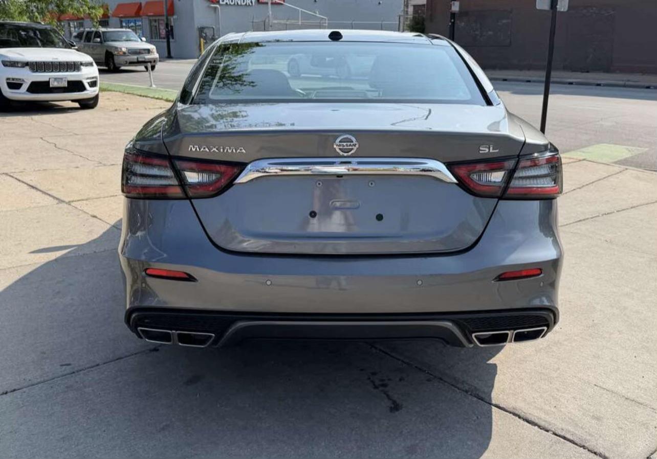 2022 Nissan Maxima SL FWD - Image 10