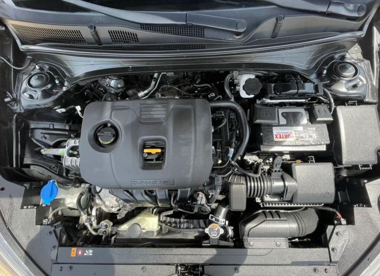 2023 Kia Forte LX FWD - Image 3