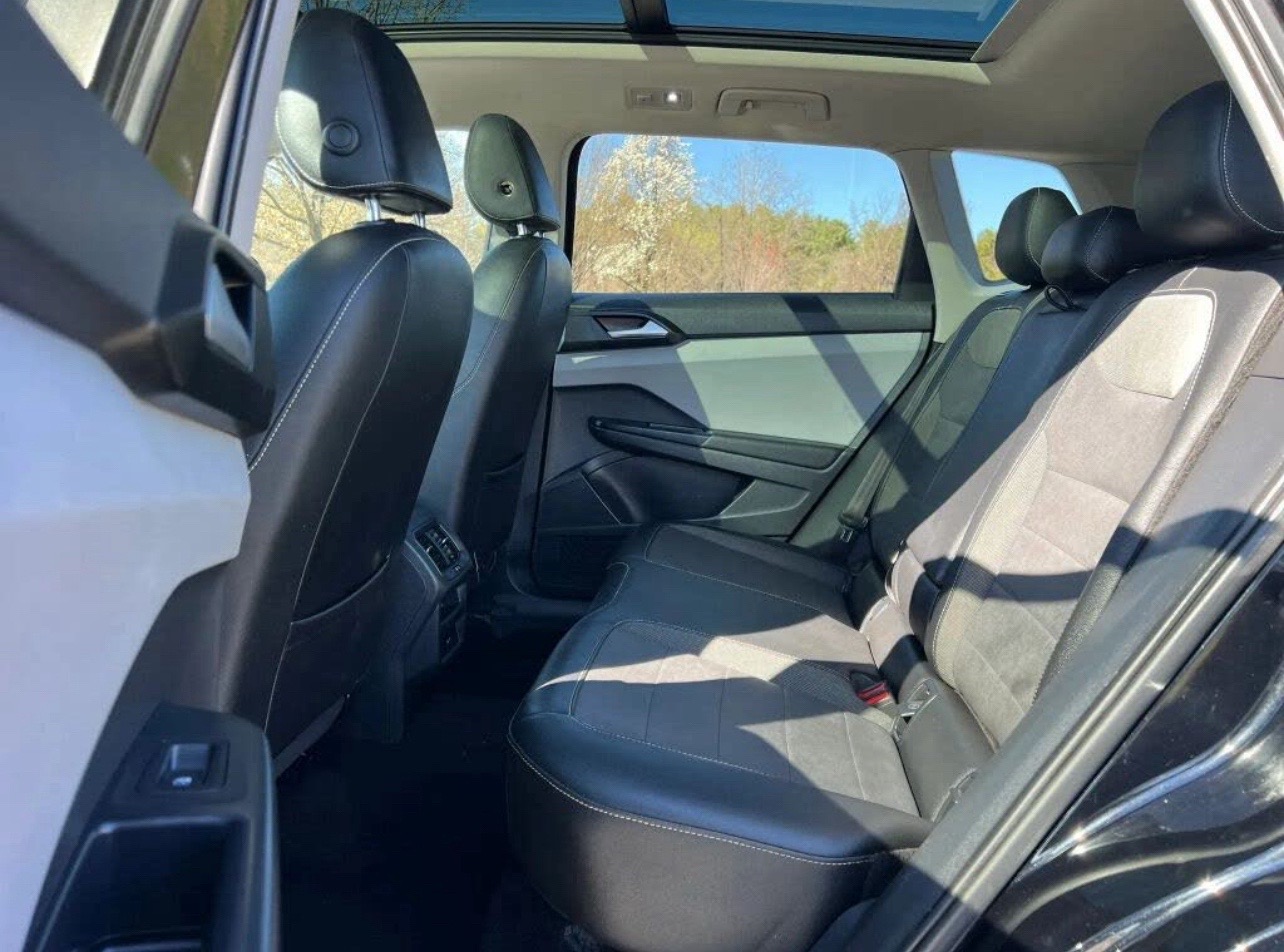 2022 Volkswagen Taos SE FWD | Stylish, Fuel-Efficient & Ready for the Road | West Alabama Wholesale - Image 24
