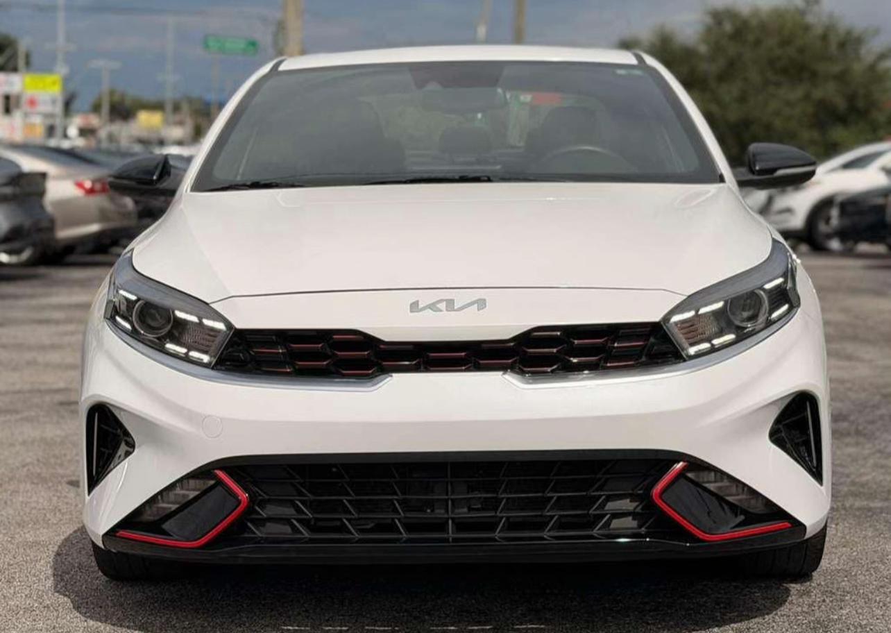 2023 Kia Forte GT-Line FWD - Image 15