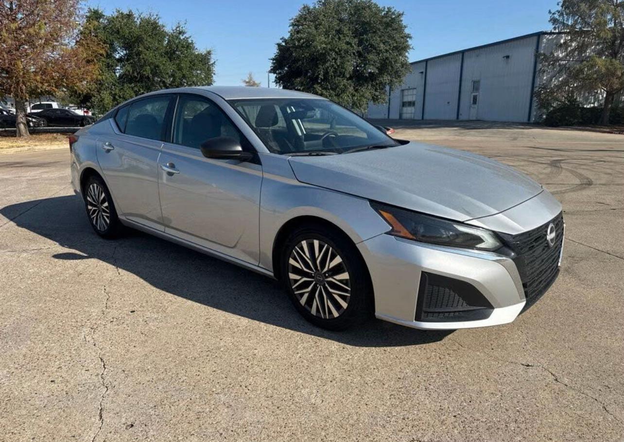 2024 NISSAN ALTIMA 2.5 SV FWD - Image 10