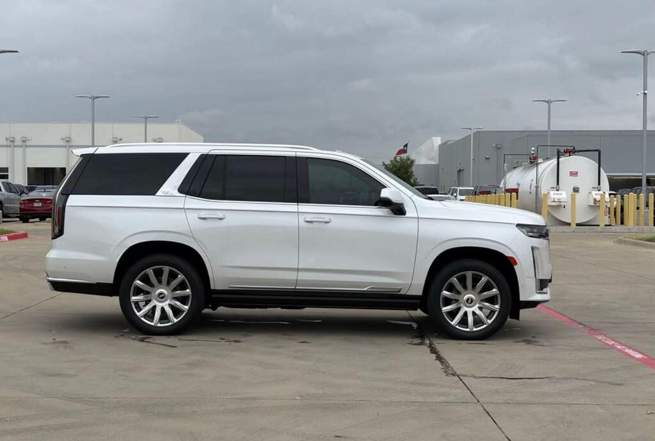 2023 Cadillac Escalade Premium Luxury Platinum 4WD - Image 5