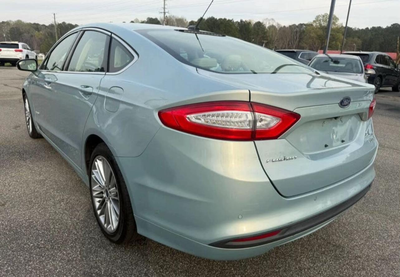 2014 Ford Fusion Hybrid SE FWD | Great MPG, Luxury Features, and a Smart Buy | West Alabama Wholesale - Image 9