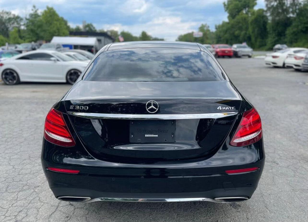 2017 Mercedes-Benz E 300 4MATIC AWD | Excellent Luxury Sedan | West Alabama Wholesale - Image 9