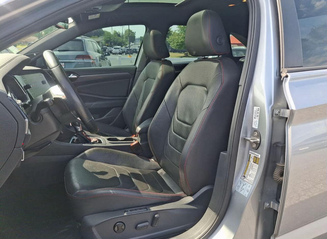 2021 Volkswagen Jetta GLI Autobahn FWD | Sporty, Loaded, Turbo Power & Low Miles | West Alabama Wholesale - Image 7