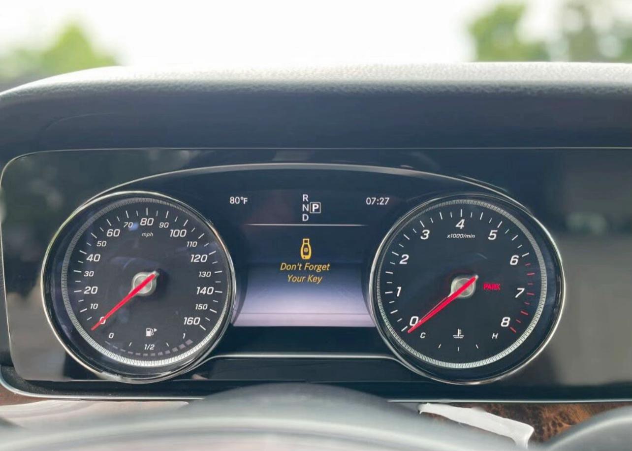 2017 Mercedes-Benz E 300 4MATIC AWD | Excellent Luxury Sedan | West Alabama Wholesale - Image 6