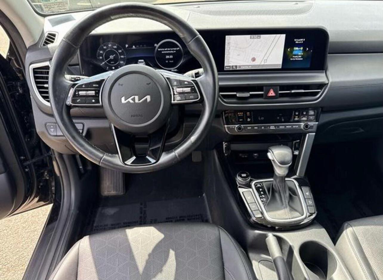 2024 Kia Seltos EX FWD | Excellent Low-Mileage SUV | West Alabama Wholesale - Image 11