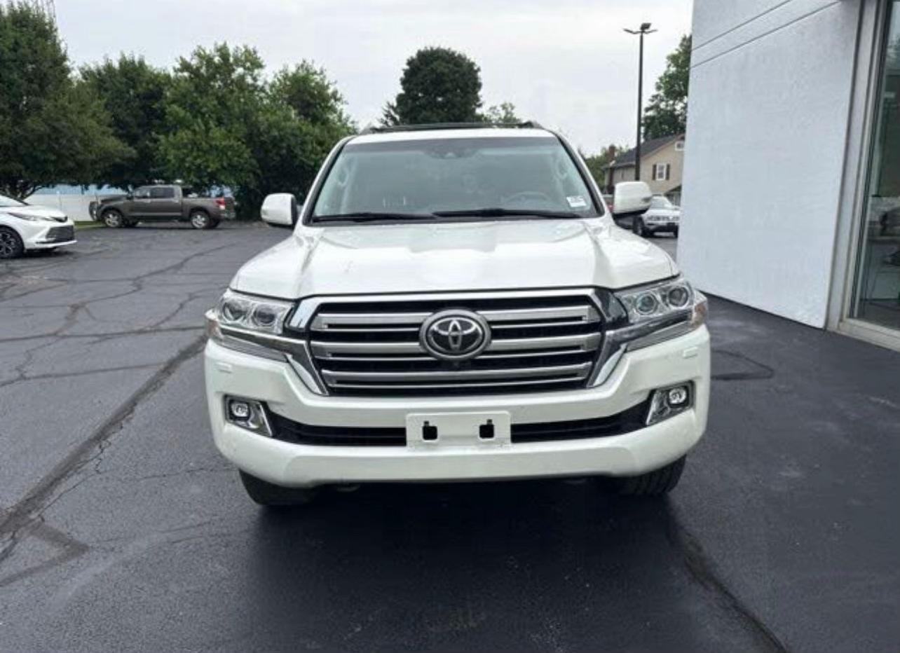 2016 Toyota Land Cruiser AWD | Excellent Luxury Off-Road SUV | West Alabama Wholesale - Image 13
