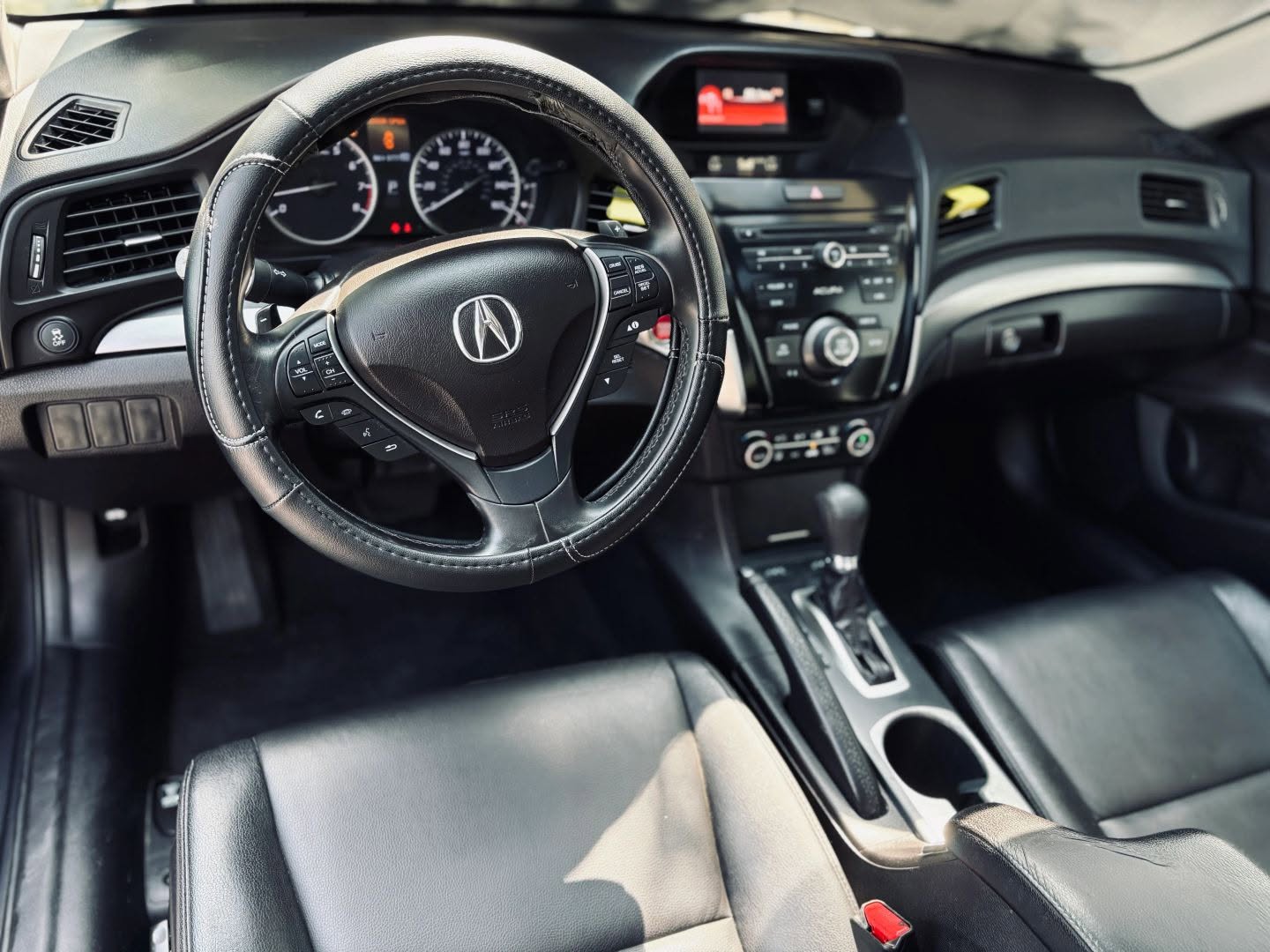 2018 Acura ILX FWD | Luxury Sedan, Great on Gas & Ready to Drive | West Alabama Wholesale - Image 6