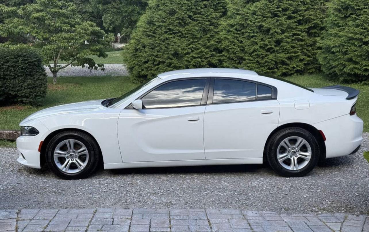 2018 Dodge Charger SXT RWD | Excellent Full-Size Muscle Sedan | West Alabama Wholesale - Image 2