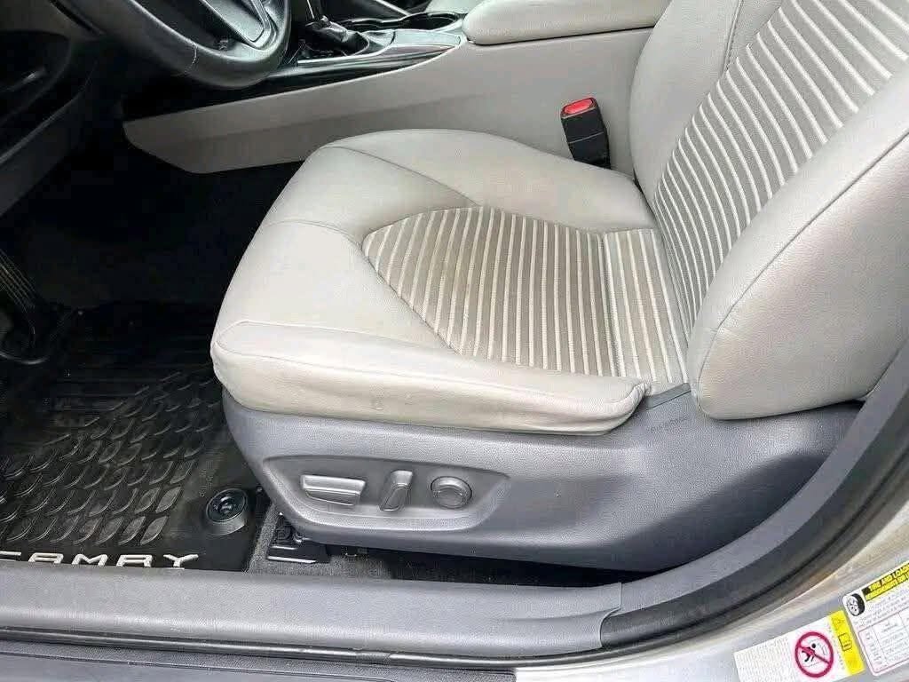 2019 Toyota Camry SE FWD | Excellent Value Sedan | West Alabama Wholesale - Image 2