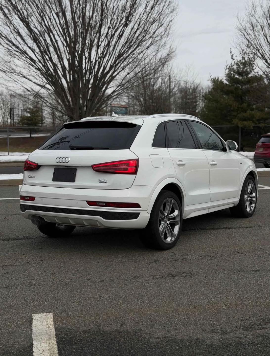 2016 Audi Q3 S Line Premium Plus Sport Utility 4D | Luxury Compact SUV with Sporty Style | West Alabama Wholesale - Image 11