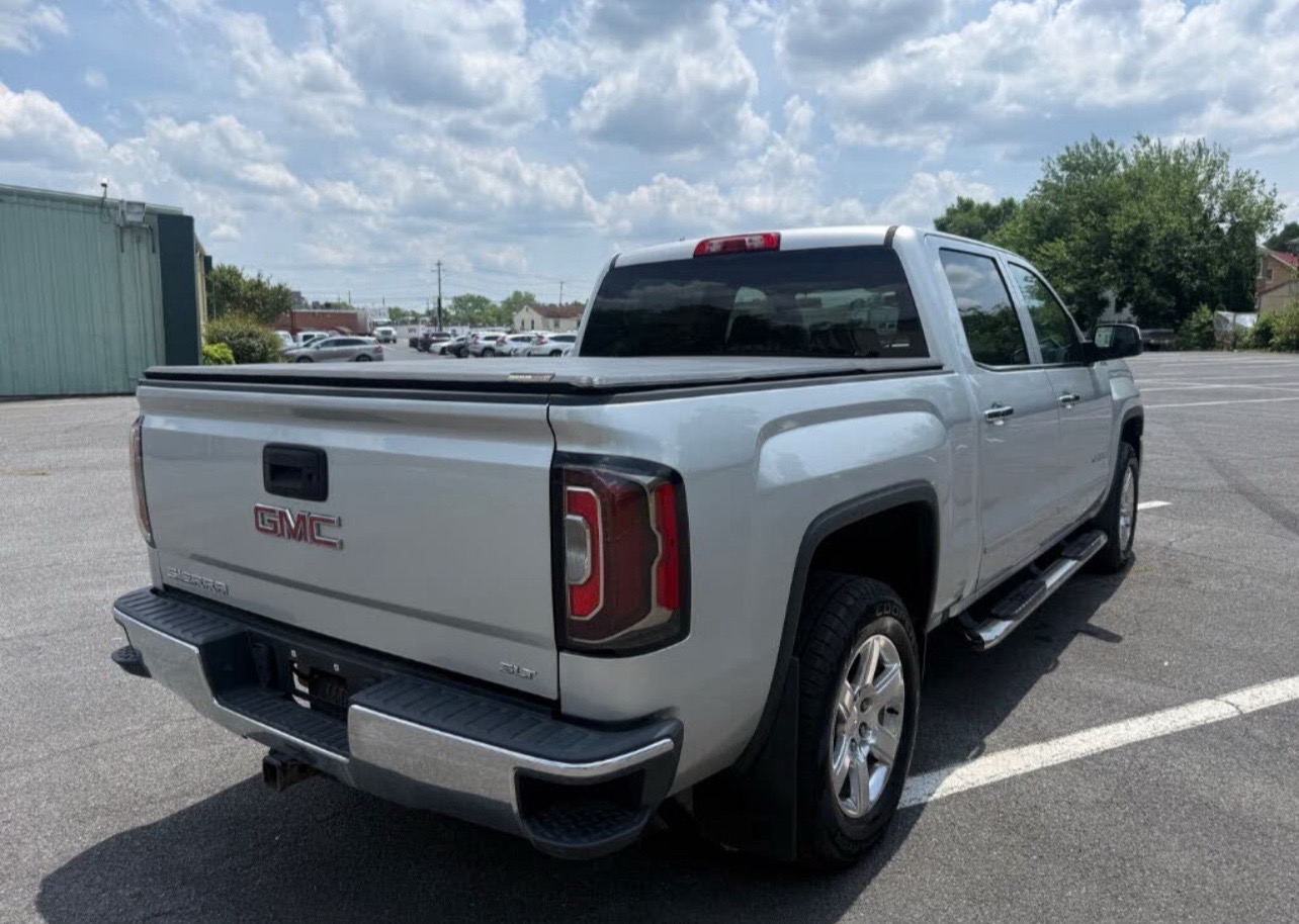 2018 GMC Sierra 1500 SLT 4WD | Excellent Premium Crew Cab Pickup | West Alabama Wholesale - Image 12