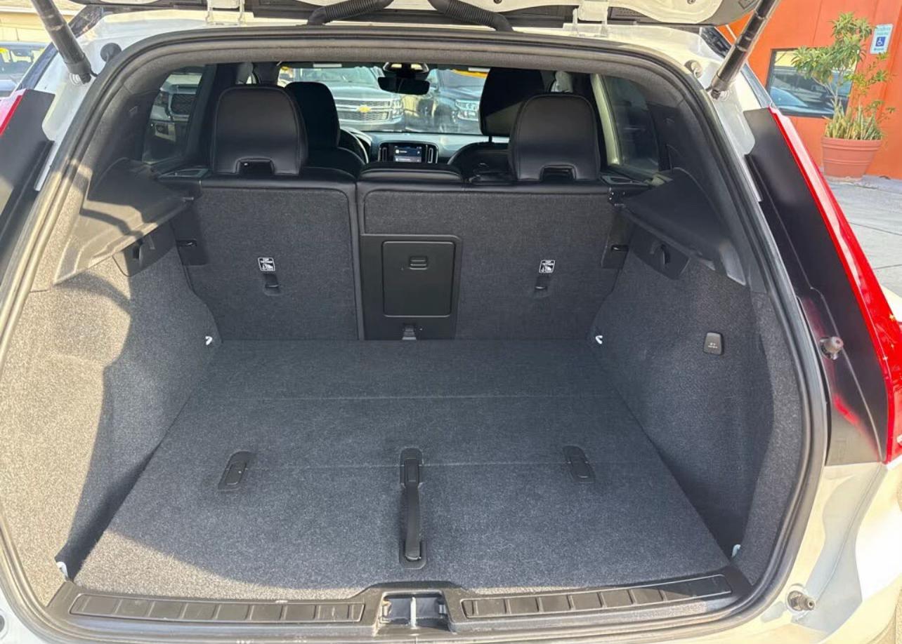 2022 Volvo XC40 Recharge Twin Ultimate eAWD | All Electric, Luxury, Low Cost Driving | West Alabama Wholesale - Image 8