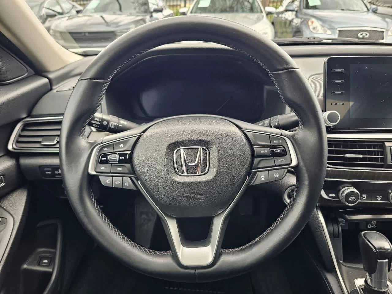 2018 Honda Accord EX-L with Navigation | Comfort, Performance & Modern Technology | West Alabama Wholesale - Image 4