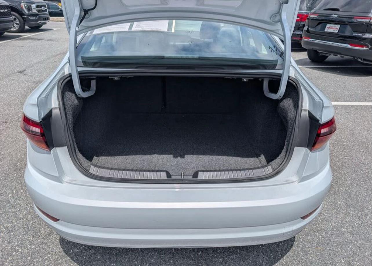 2019 Volkswagen Jetta SEL FWD | Gas Saver, Clean, Loaded with Features | West Alabama Wholesale - Image 2