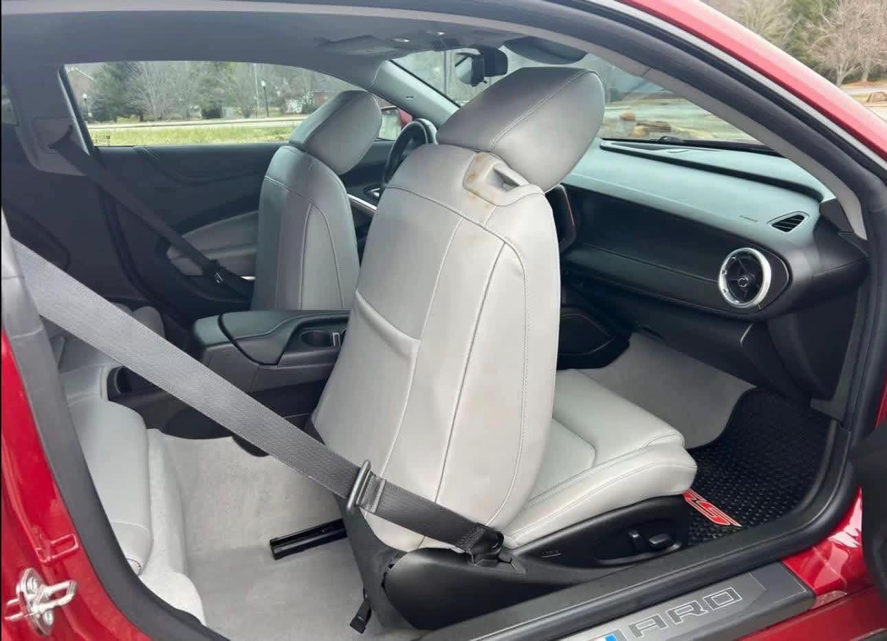 2019 Chevrolet Camaro 2SS Coupe | Low Miles, Pure V8 Power | West Alabama Wholesale - Image 5