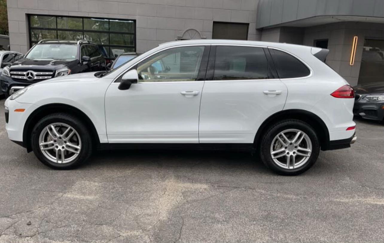 2016 Porsche Cayenne S AWD | Luxury SUV with Real Power & Premium Comfort | West Alabama Wholesale - Image 15